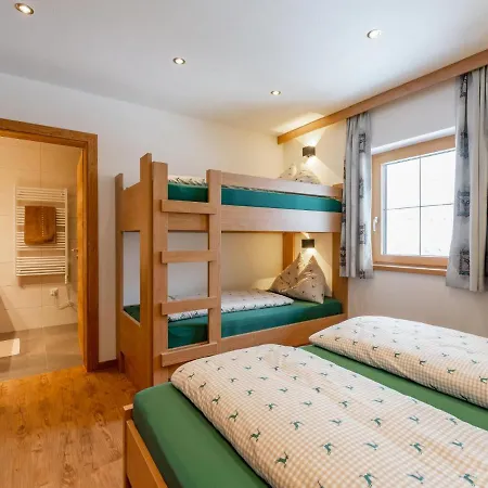 Vorderbichlhof Apartment Viehhofen